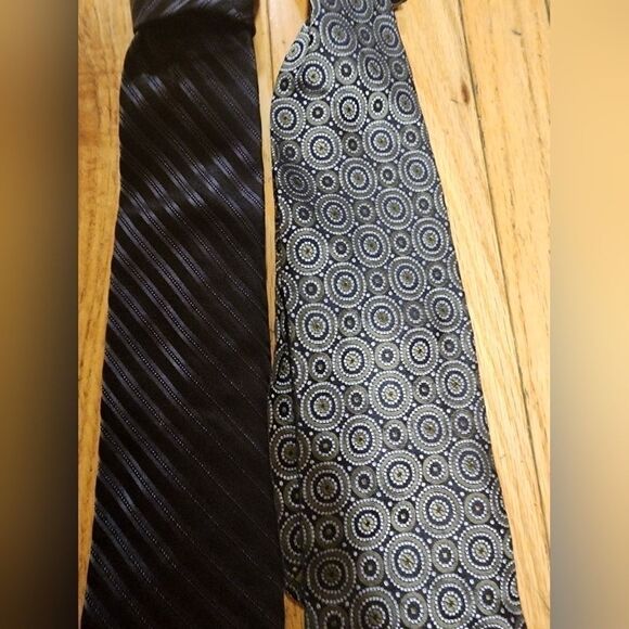 DKNY & Zanetti Men's Dress Tie Bundle 2Pc - Picture 5 of 5